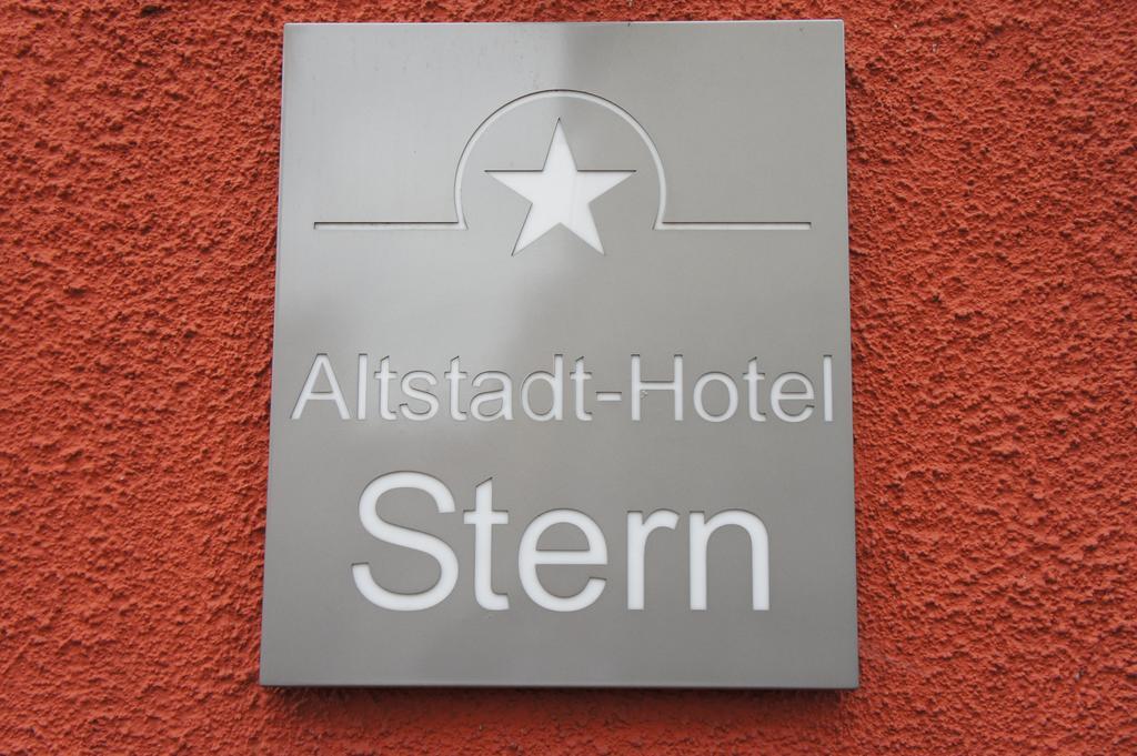 نيوماركت إن دير أوبيرفالز Stadt-Gut-Hotel Altstadt-Hotel Stern المظهر الخارجي الصورة